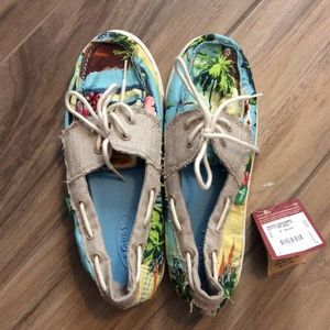 New, Tropical Shoes